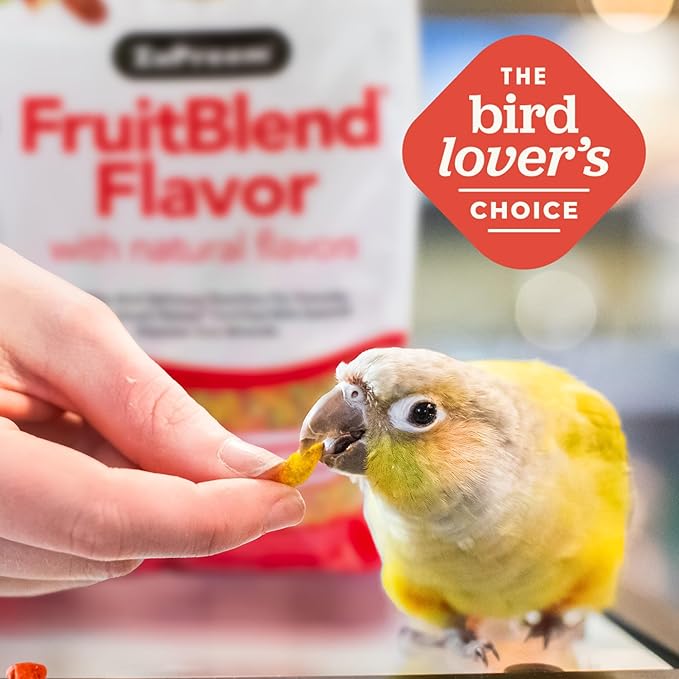 ZuPreem FruitBlend Bird Pellets, Daily Bird Food for Amazon, Cockatoo, Macaw, Core Nutrition for Large Birds, Made in USA, Macaw Pellets (L, 17.5 lb)